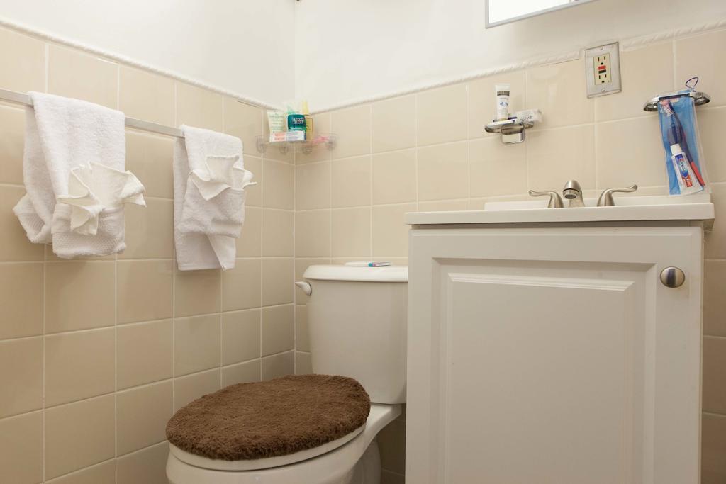Studio, One And Two Bedroom Apartments - Bronx New York Bagian luar foto